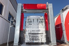 Новый портальный комплекс позволил снизить потребление электроэнергии при мойке грузовиков на 35%